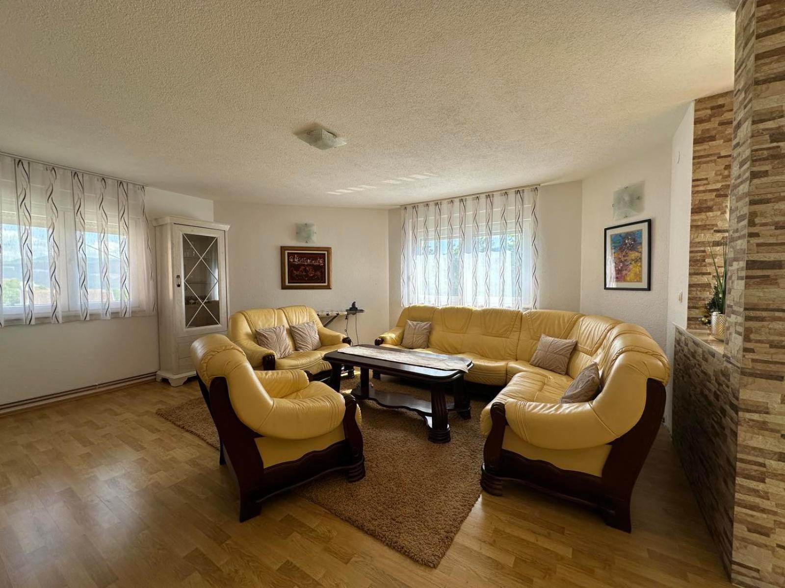 Villa Panorama بيهاتش المظهر الخارجي الصورة