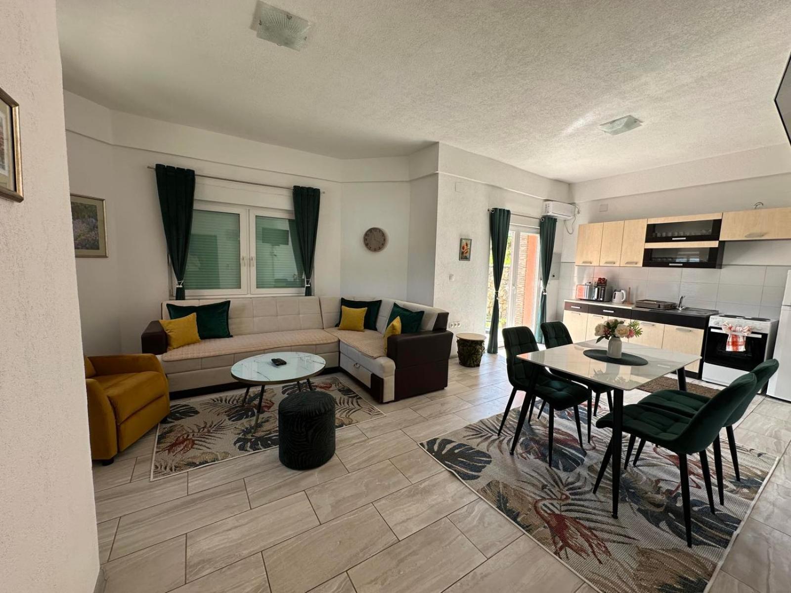 Villa Panorama بيهاتش المظهر الخارجي الصورة